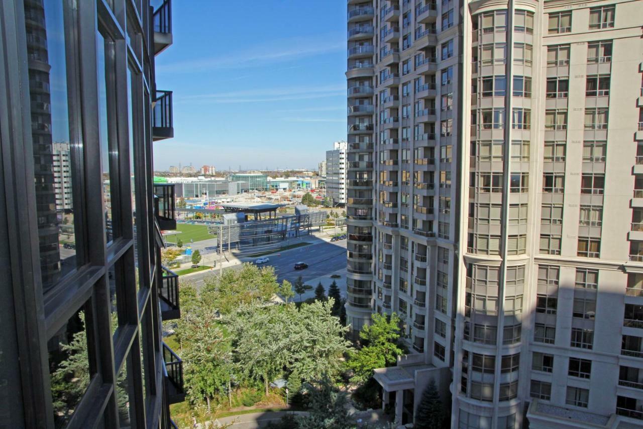 Urban Furnished Suites - ミシサガ エクステリア 写真